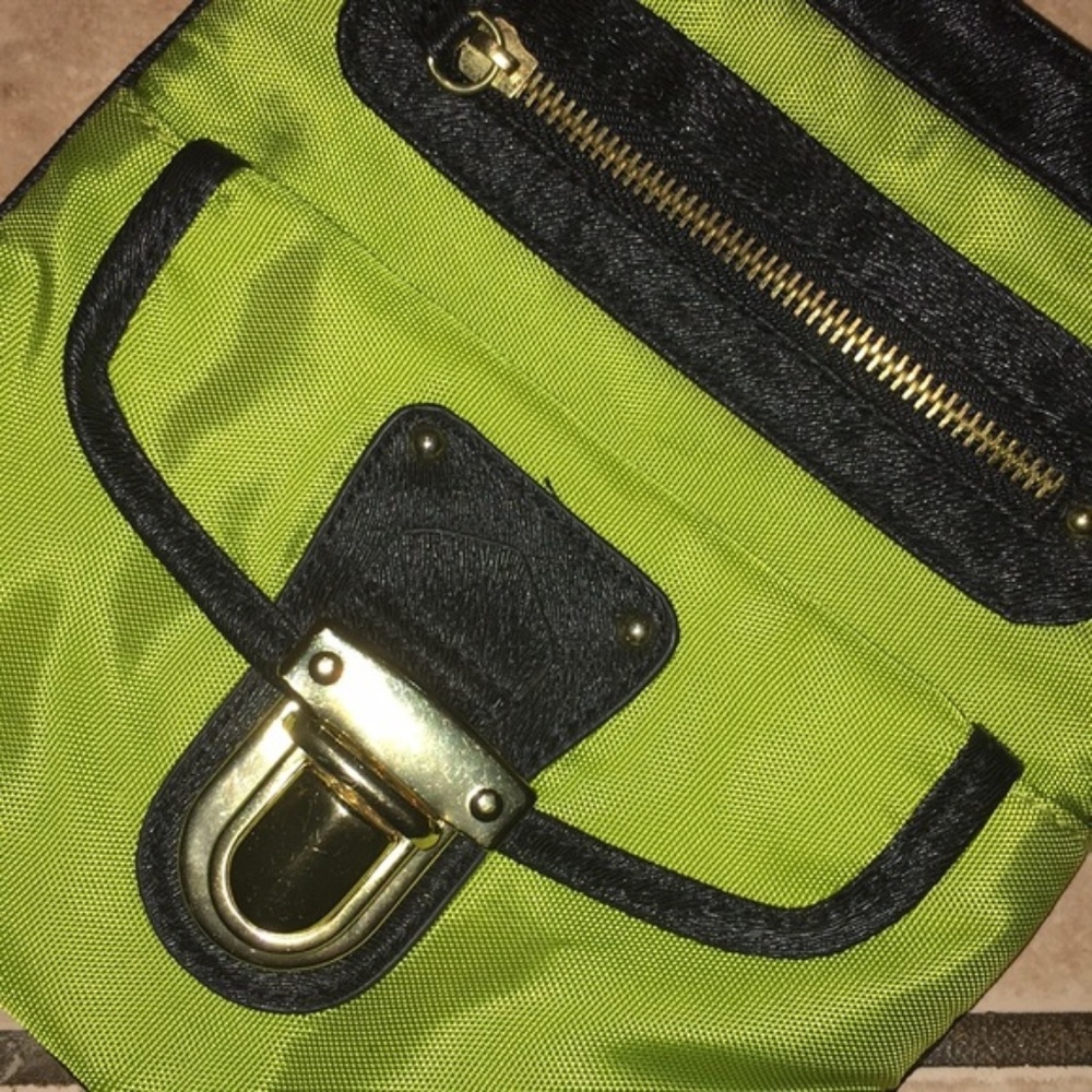 Mini Crossbody - Picture 3 of 3